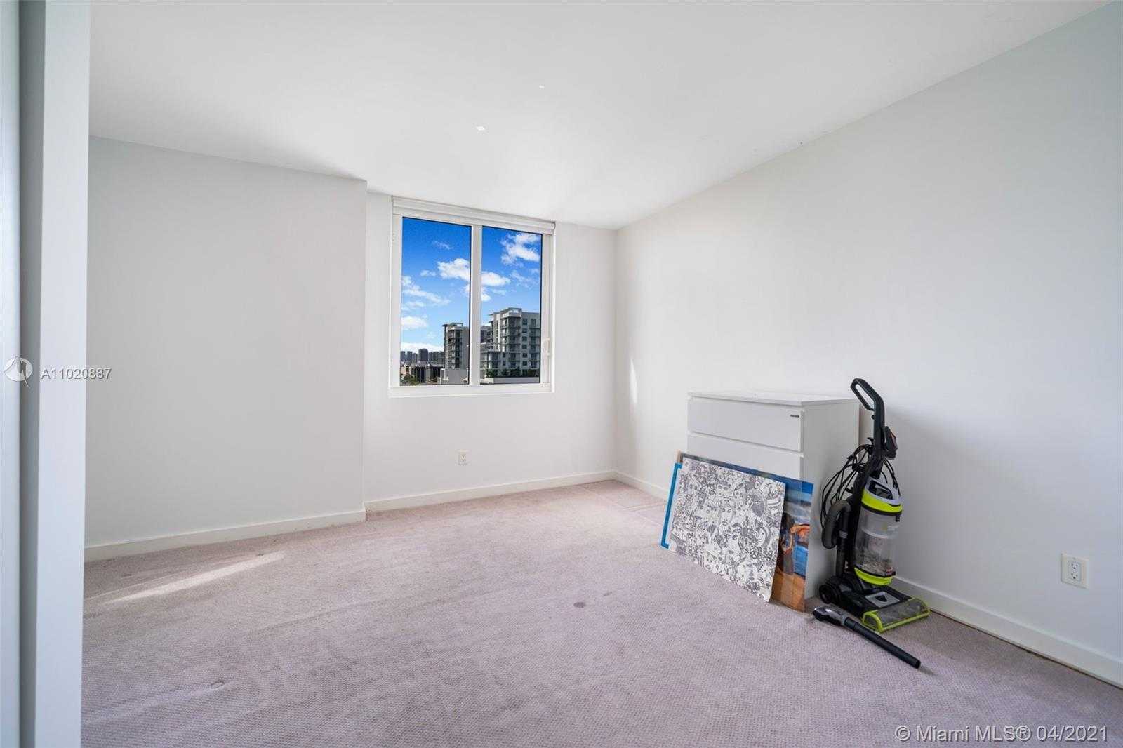 Small Image of 4250 BISCAYNE BLVD #901, Miami Number 11