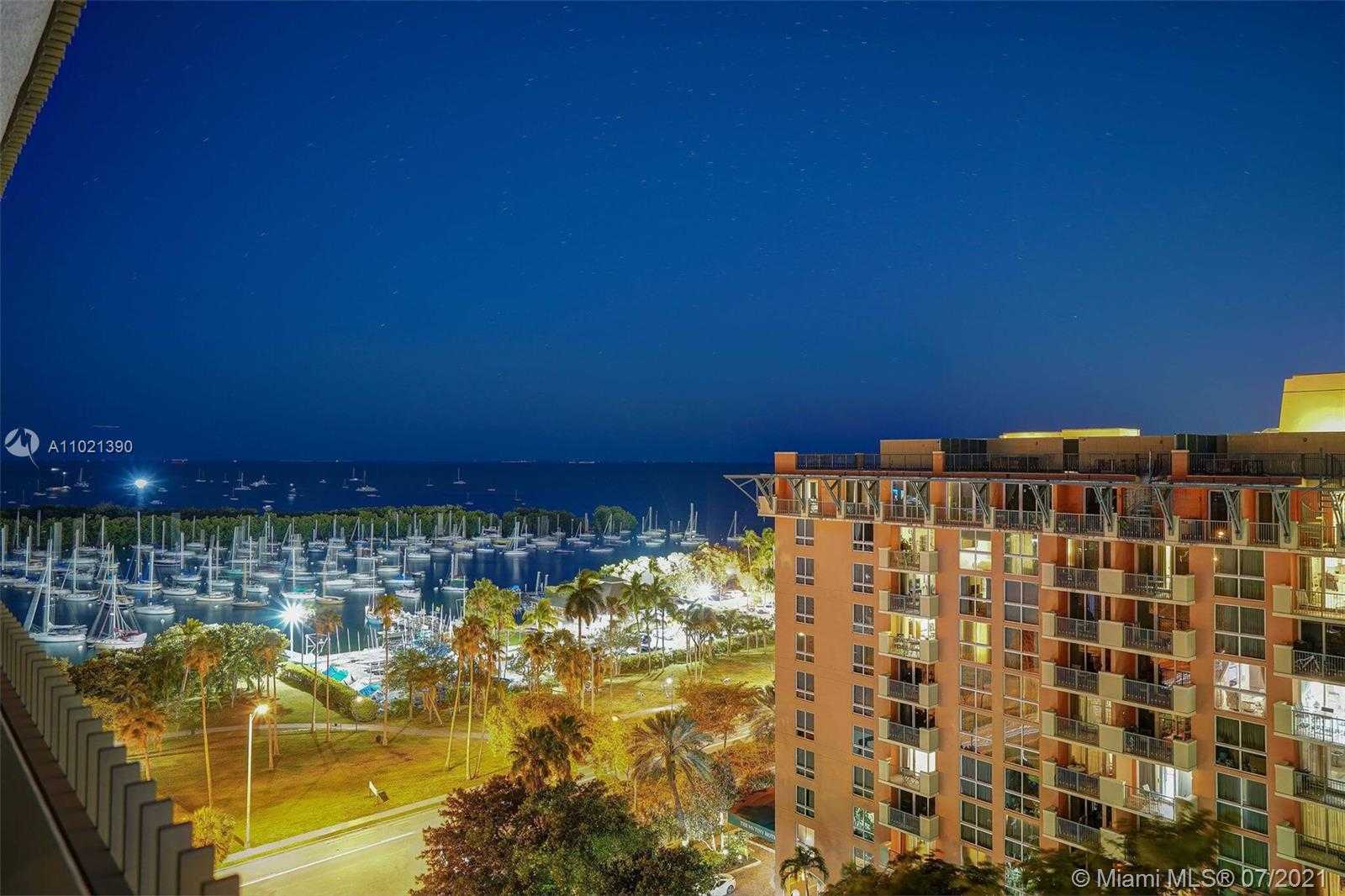 Small Image of 2901 SOUTH BAYSHORE DR #12F, Miami Number 6