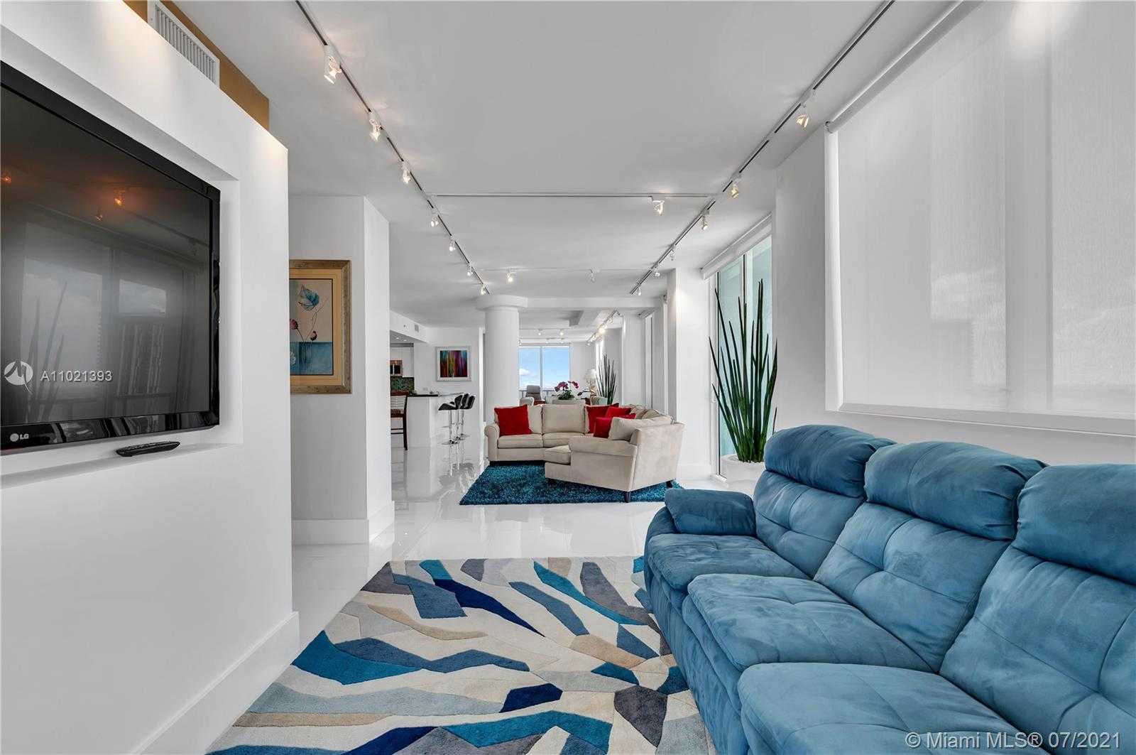 Small Image of 253 NORTH EAST 2ND ST #3402/03, Miami Number 12