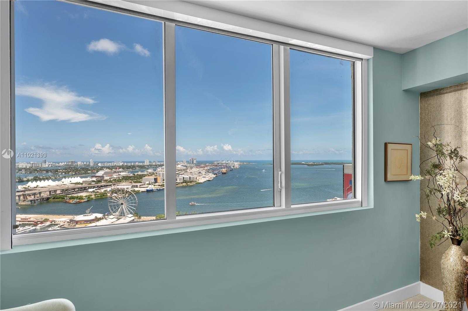 Small Image of 253 NORTH EAST 2ND ST #3402/03, Miami Number 15