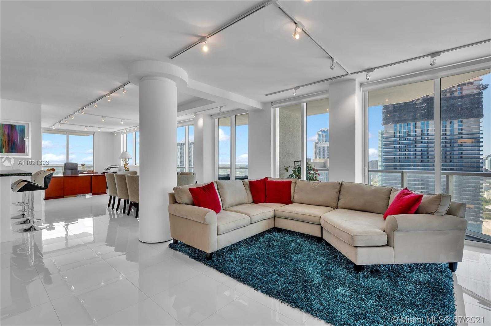 Small Image of 253 NORTH EAST 2ND ST #3402/03, Miami Number 4