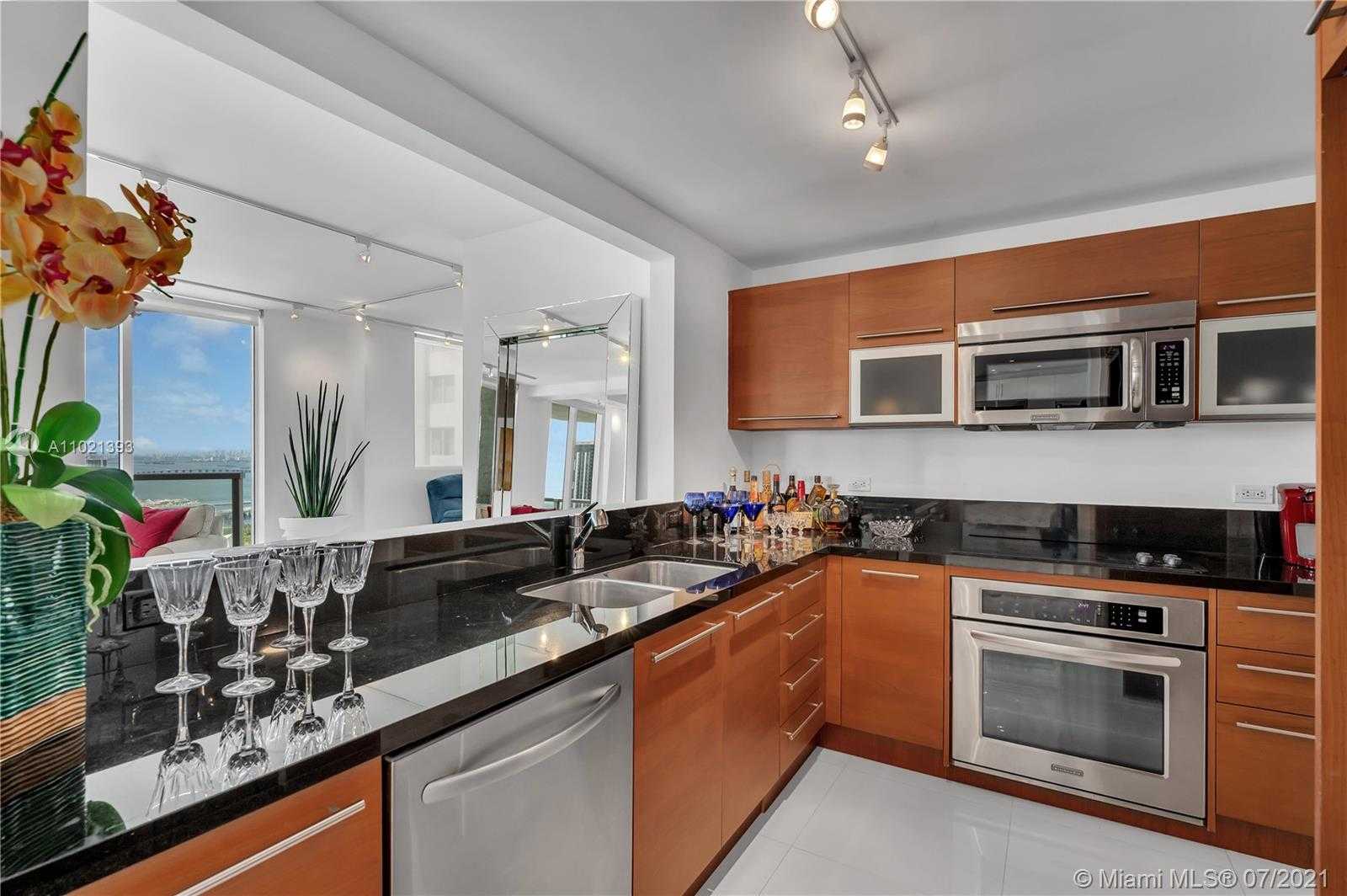 Small Image of 253 NORTH EAST 2ND ST #3402/03, Miami Number 8