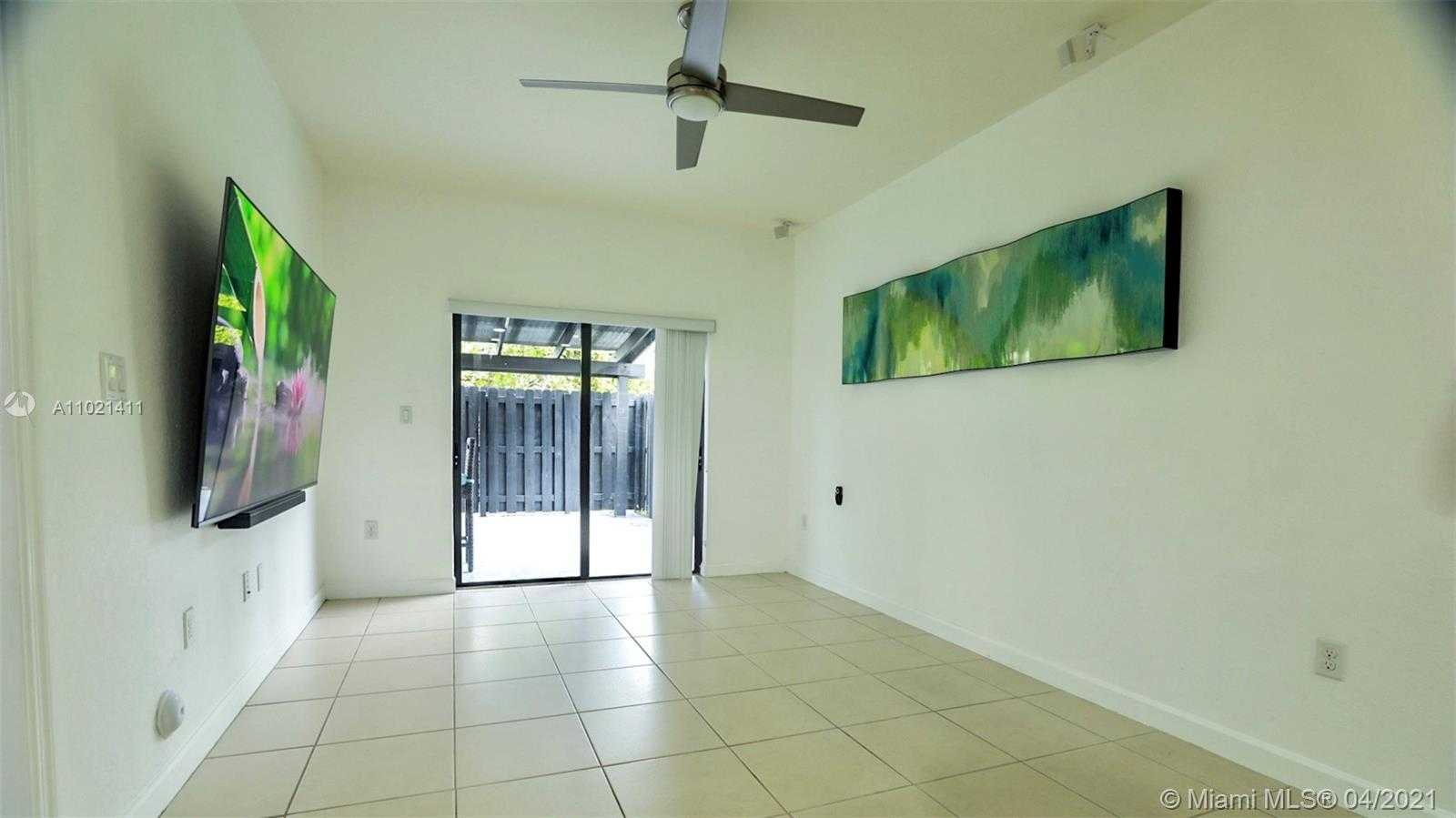 Small Image of 11843 SOUTH WEST 150TH PL, Miami Number 11