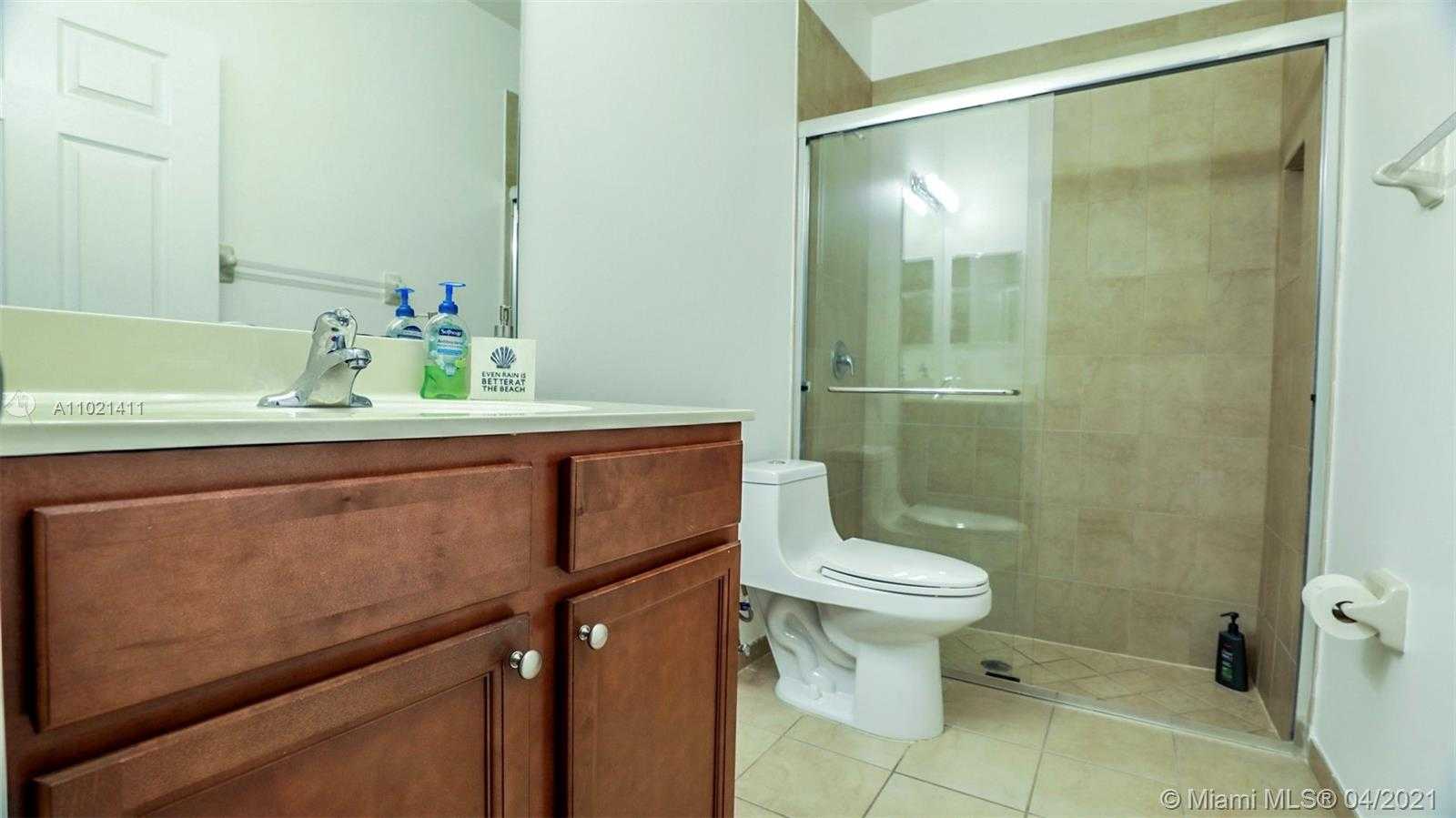 Small Image of 11843 SOUTH WEST 150TH PL, Miami Number 15