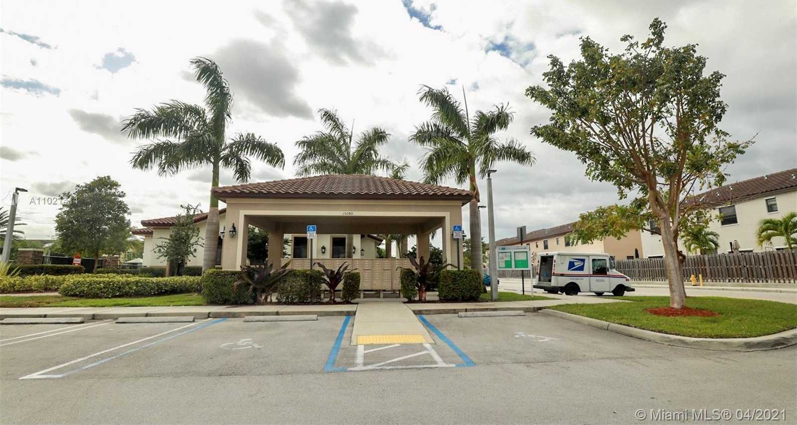 Small Image of 11843 SOUTH WEST 150TH PL, Miami Number 22
