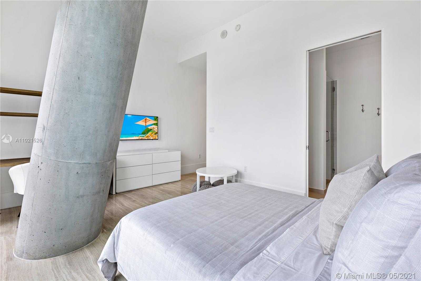Small Image of 2675 SOUTH BAYSHORE DR #1103S, Miami Number 39
