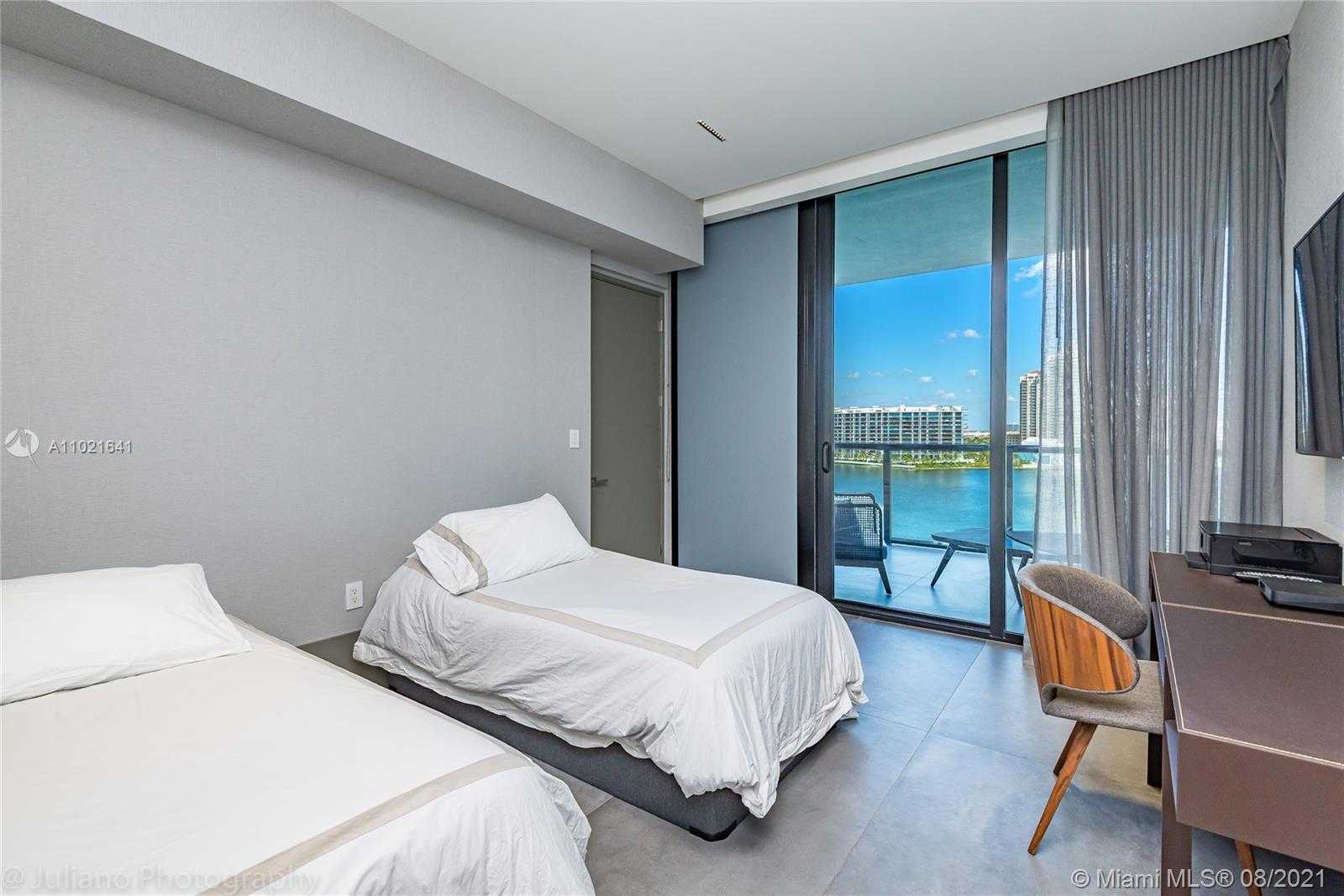 Small Image of 5000 ISLAND ESTATES DR #702, Aventura Number 22