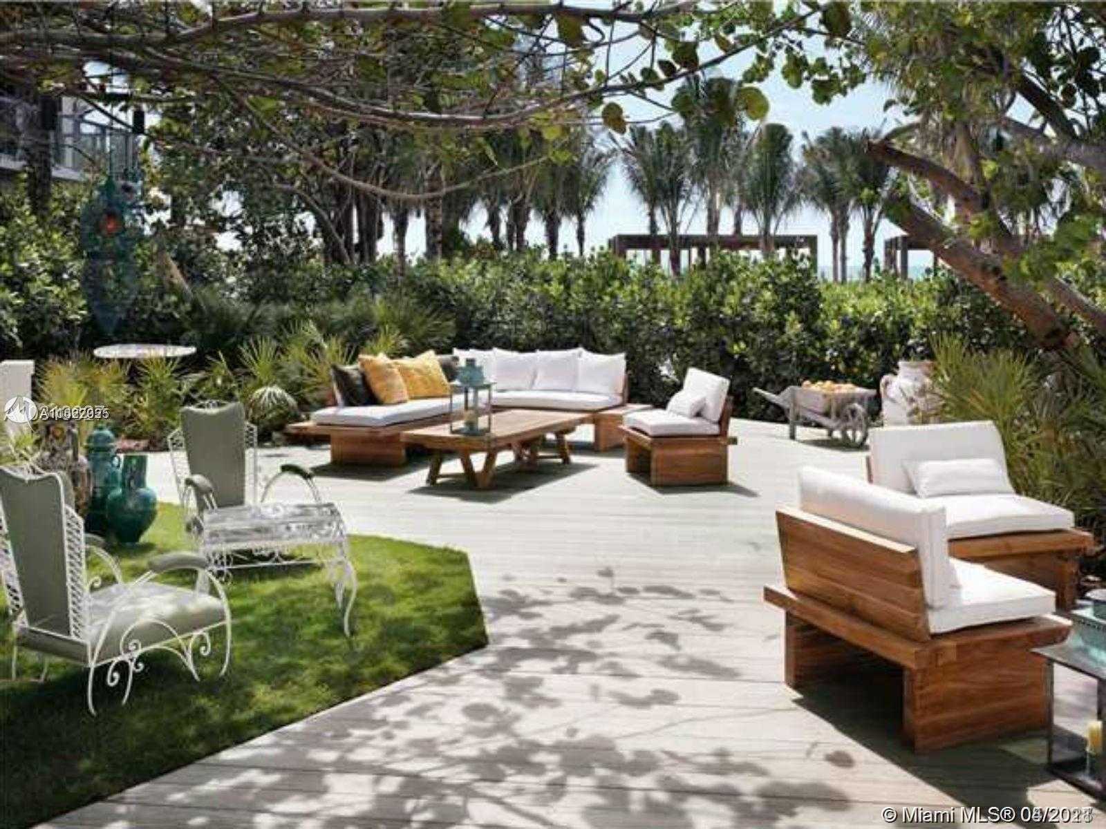Small Image of 2201 COLLINS AVE #1015, Miami Beach Number 11