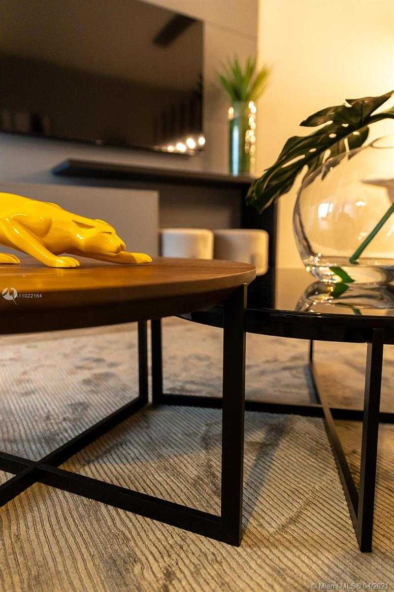 Small Image of 650 NORTH EAST 32ND ST #3204, Miami Number 12