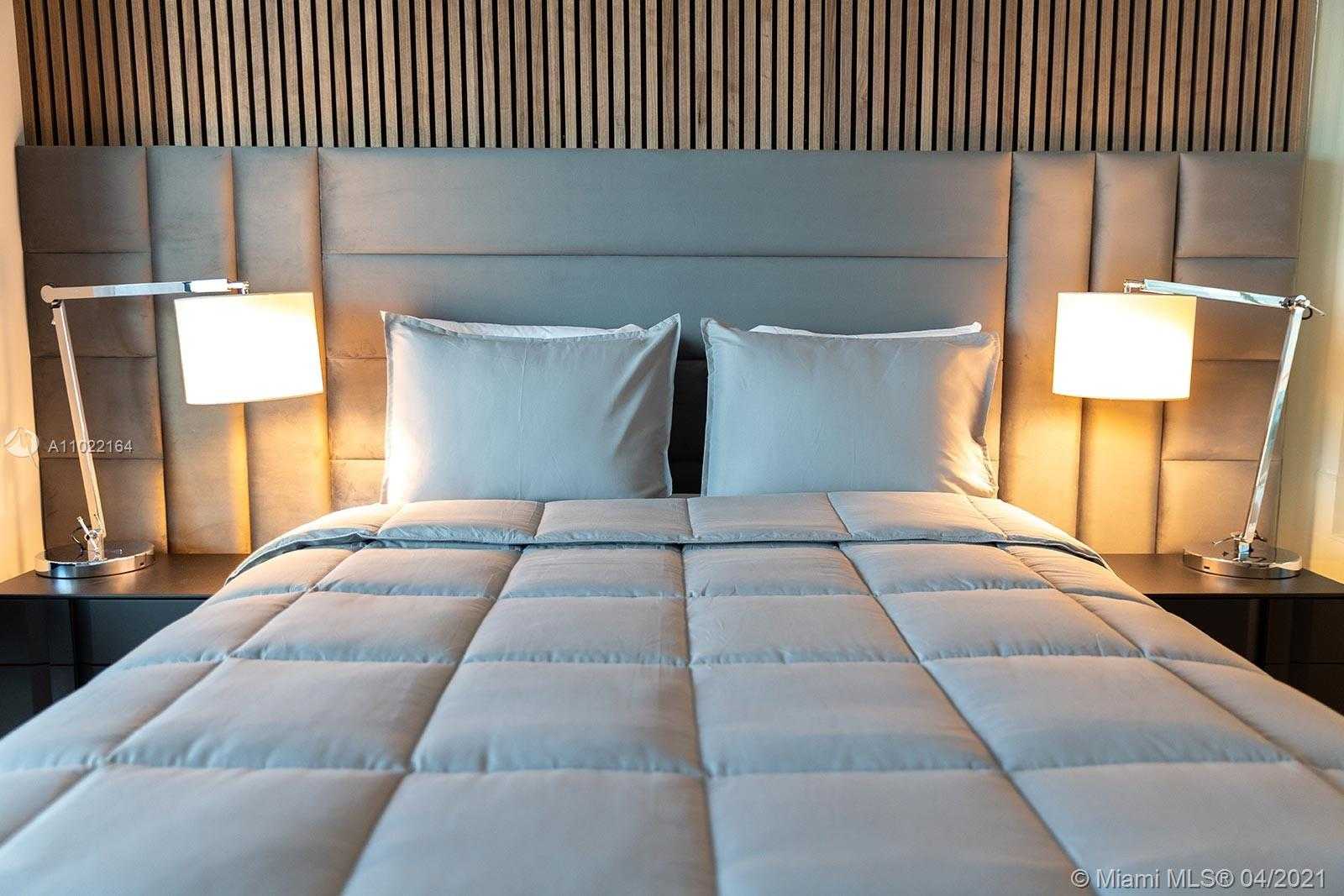 Small Image of 650 NORTH EAST 32ND ST #3204, Miami Number 25