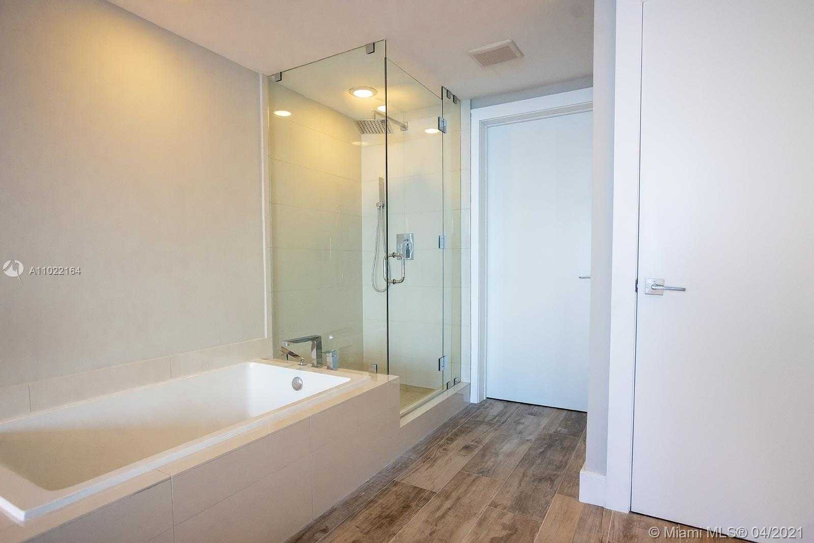 Small Image of 650 NORTH EAST 32ND ST #3204, Miami Number 29