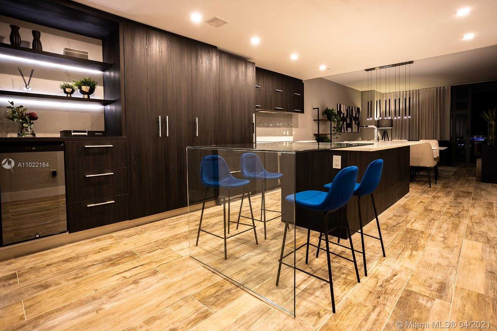 Small Image of 650 NORTH EAST 32ND ST #3204, Miami Number 5