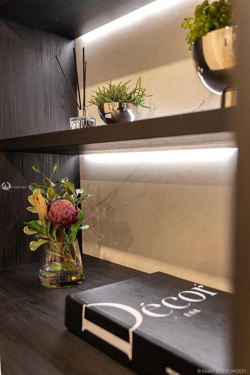 Small Image of 650 NORTH EAST 32ND ST #3204, Miami Number 6