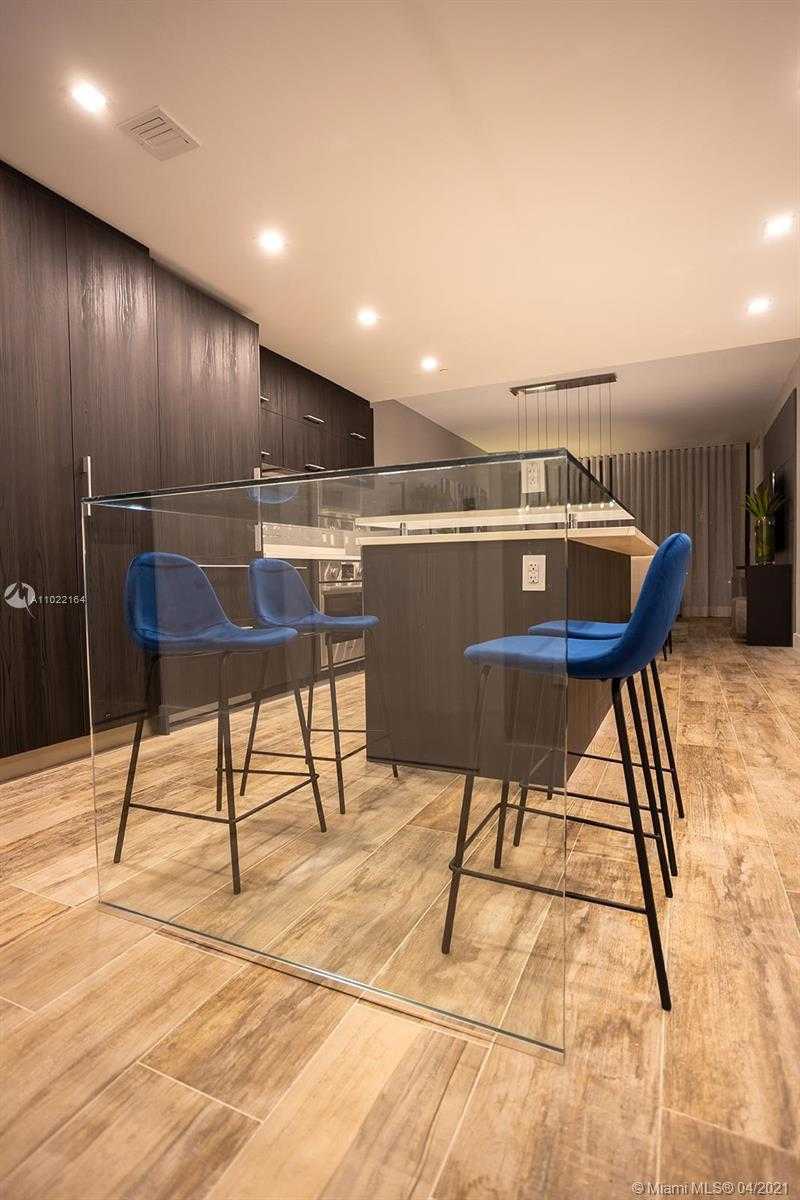 Small Image of 650 NORTH EAST 32ND ST #3204, Miami Number 7