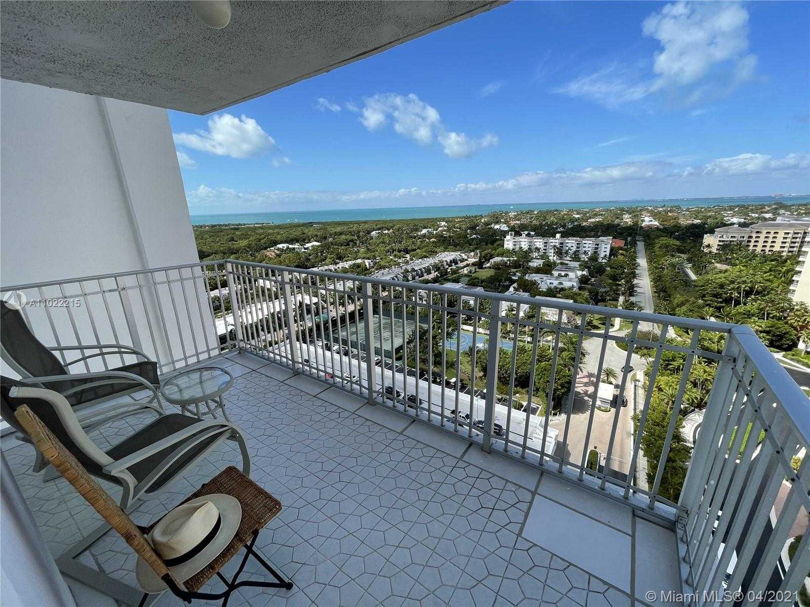 Small Image of 881 OCEAN DR #16H, Key Biscayne Number 2