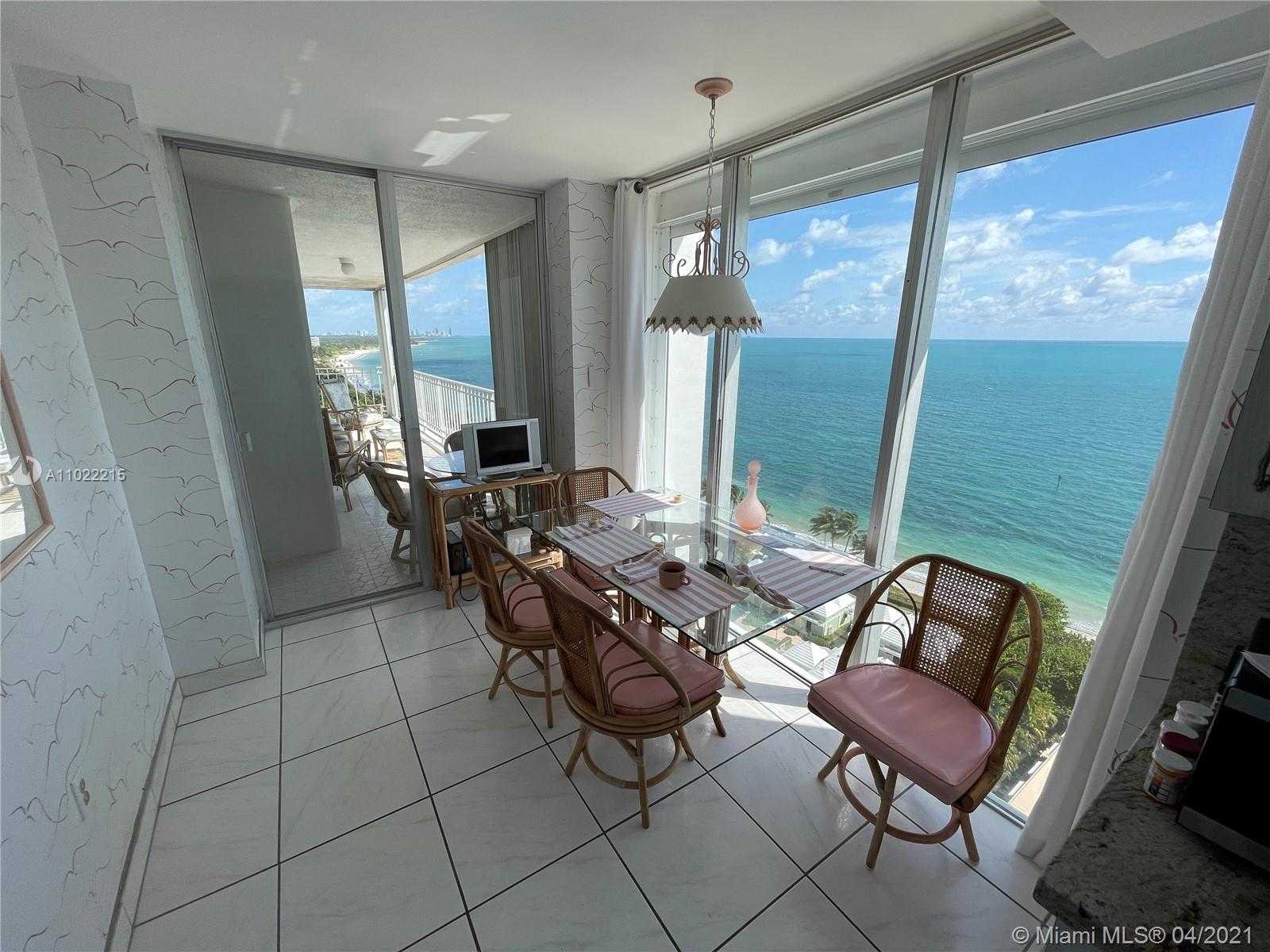 Small Image of 881 OCEAN DR #16H, Key Biscayne Number 3