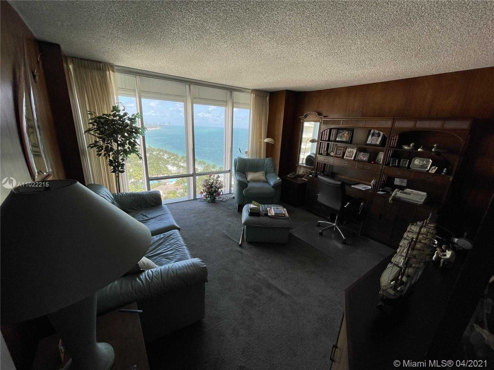 Small Image of 881 OCEAN DR #16H, Key Biscayne Number 6