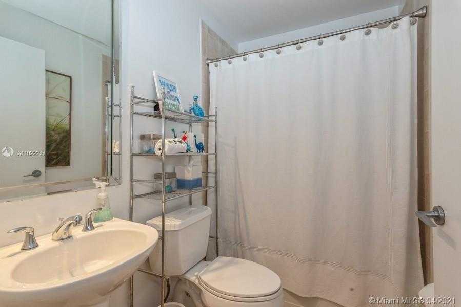 Small Image of 3340 NORTH EAST 190TH ST #1208, Aventura Number 11