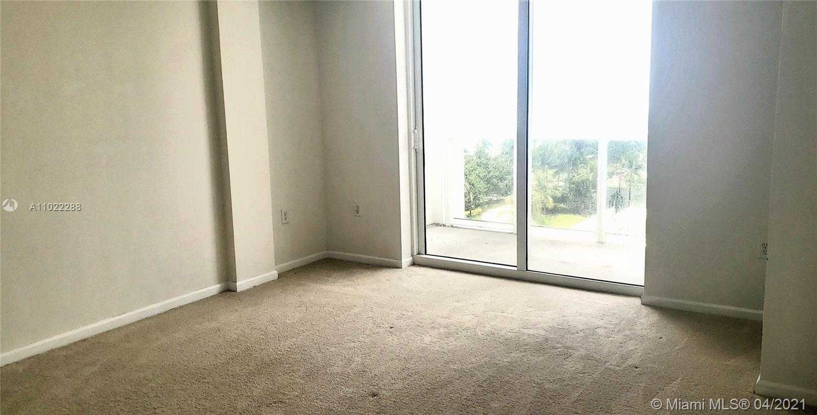 Small Image of 10275 COLLINS AVE #712, Bal Harbour Number 3