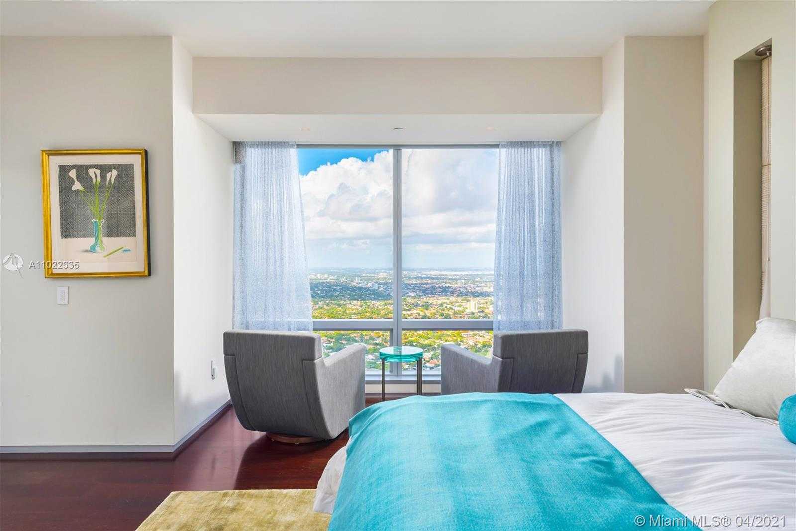 Small Image of 1425 BRICKELL AVE #65B, Miami Number 14