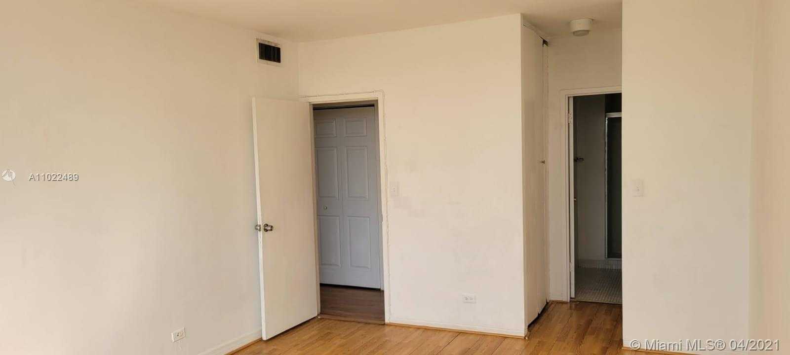 Small Image of 7441 WAYNE AVE #4L, Miami Beach Number 13