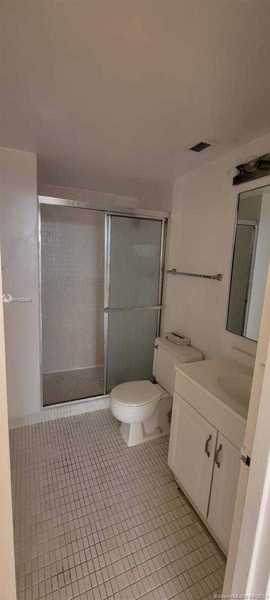 Small Image of 7441 WAYNE AVE #4L, Miami Beach Number 18