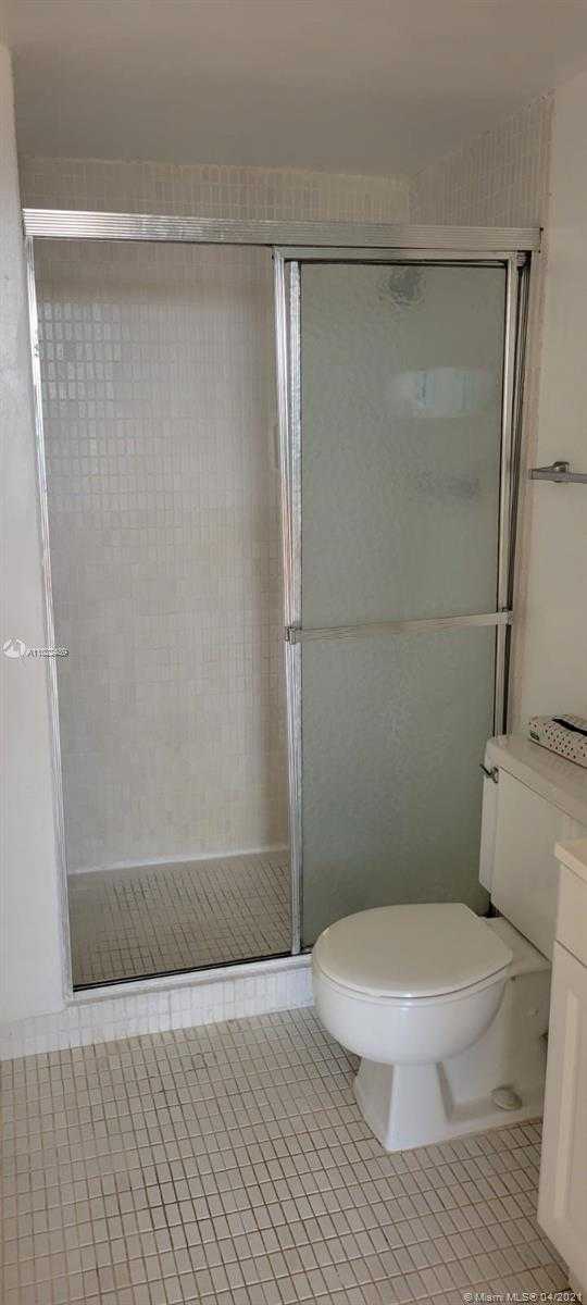 Small Image of 7441 WAYNE AVE #4L, Miami Beach Number 20