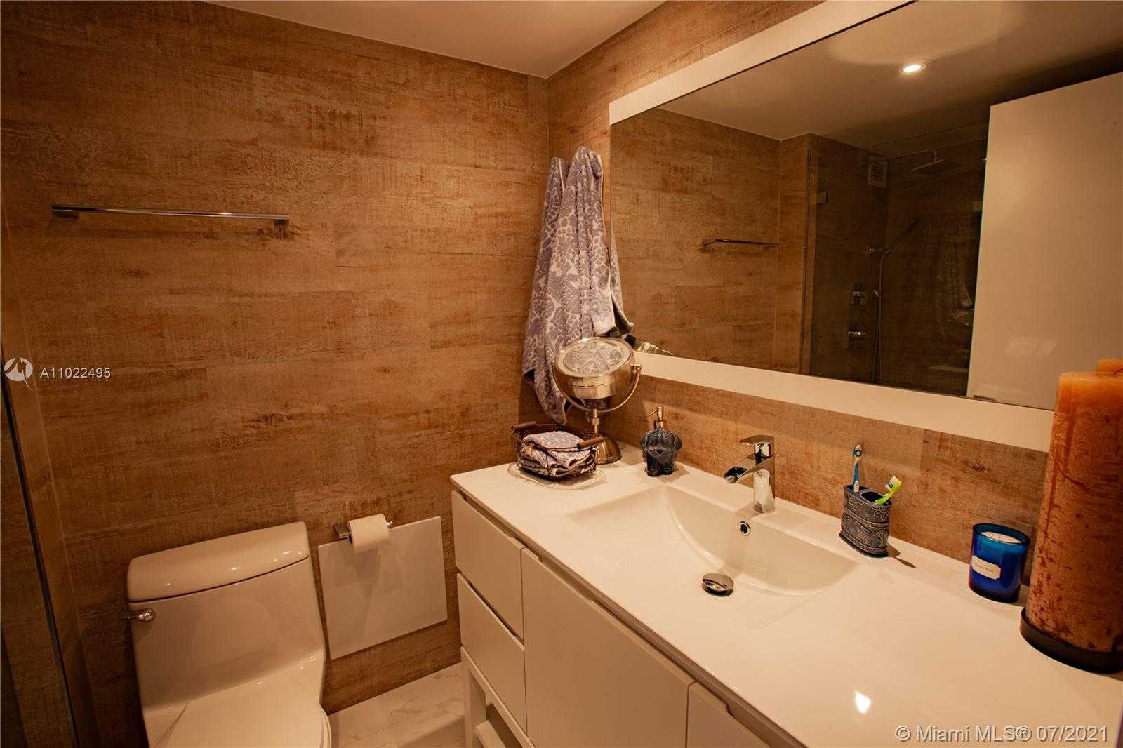 Small Image of 2301 COLLINS AVE #810, Miami Beach Number 13