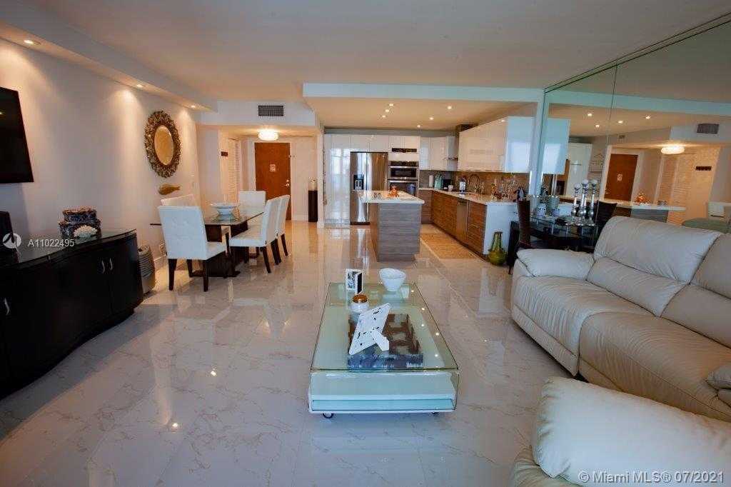 Small Image of 2301 COLLINS AVE #810, Miami Beach Number 16