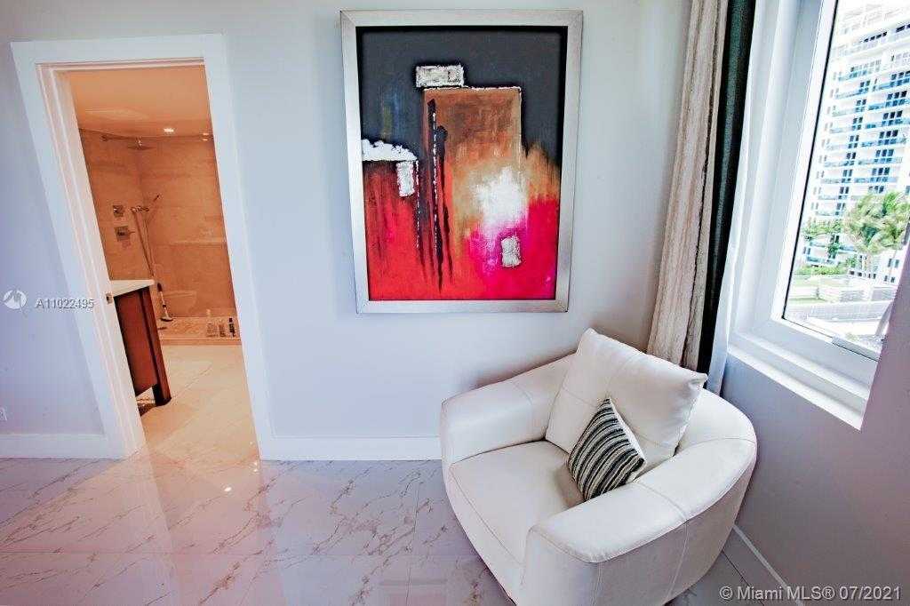 Small Image of 2301 COLLINS AVE #810, Miami Beach Number 20