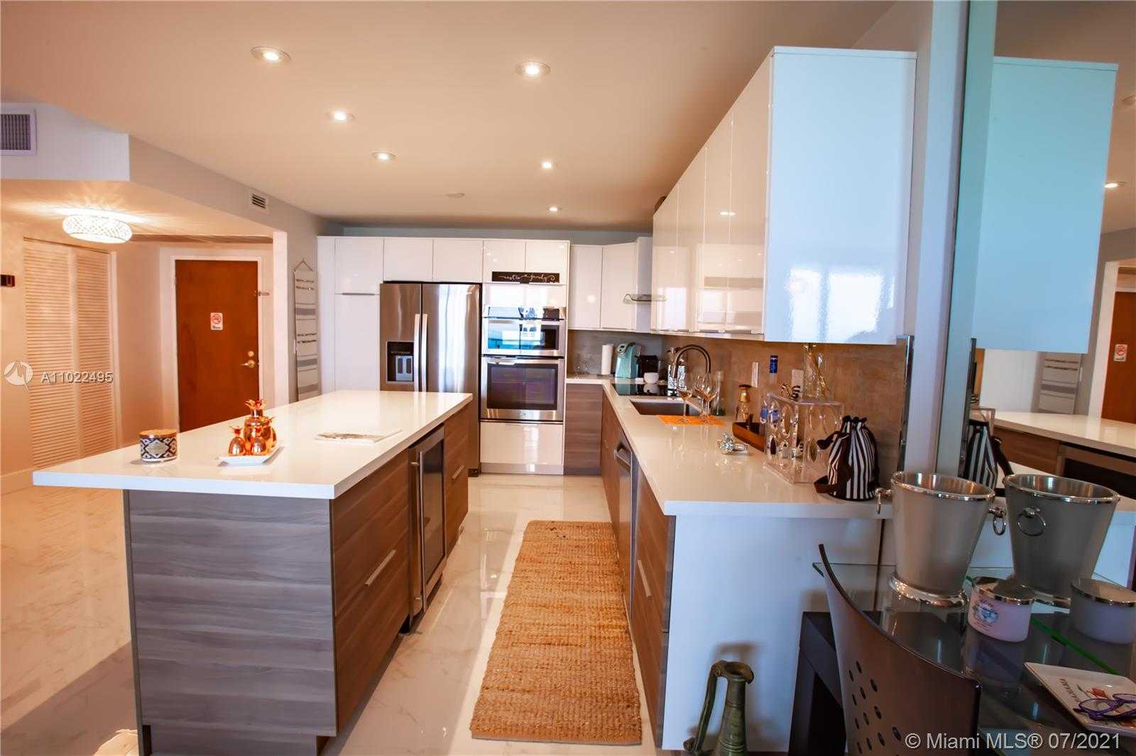 Small Image of 2301 COLLINS AVE #810, Miami Beach Number 22