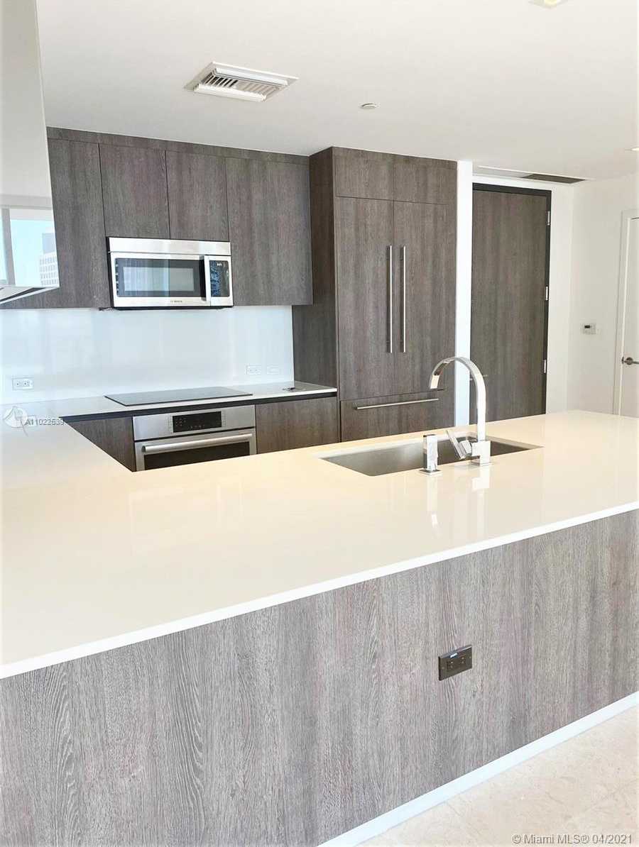 Small Image of 88 SOUTH WEST 7TH ST #3003, Miami Number 5