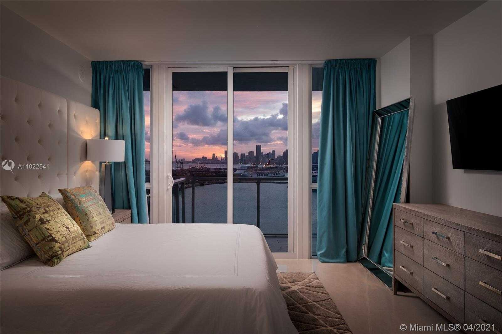 Small Image of 520 WEST AVE #2103, Miami Beach Number 3
