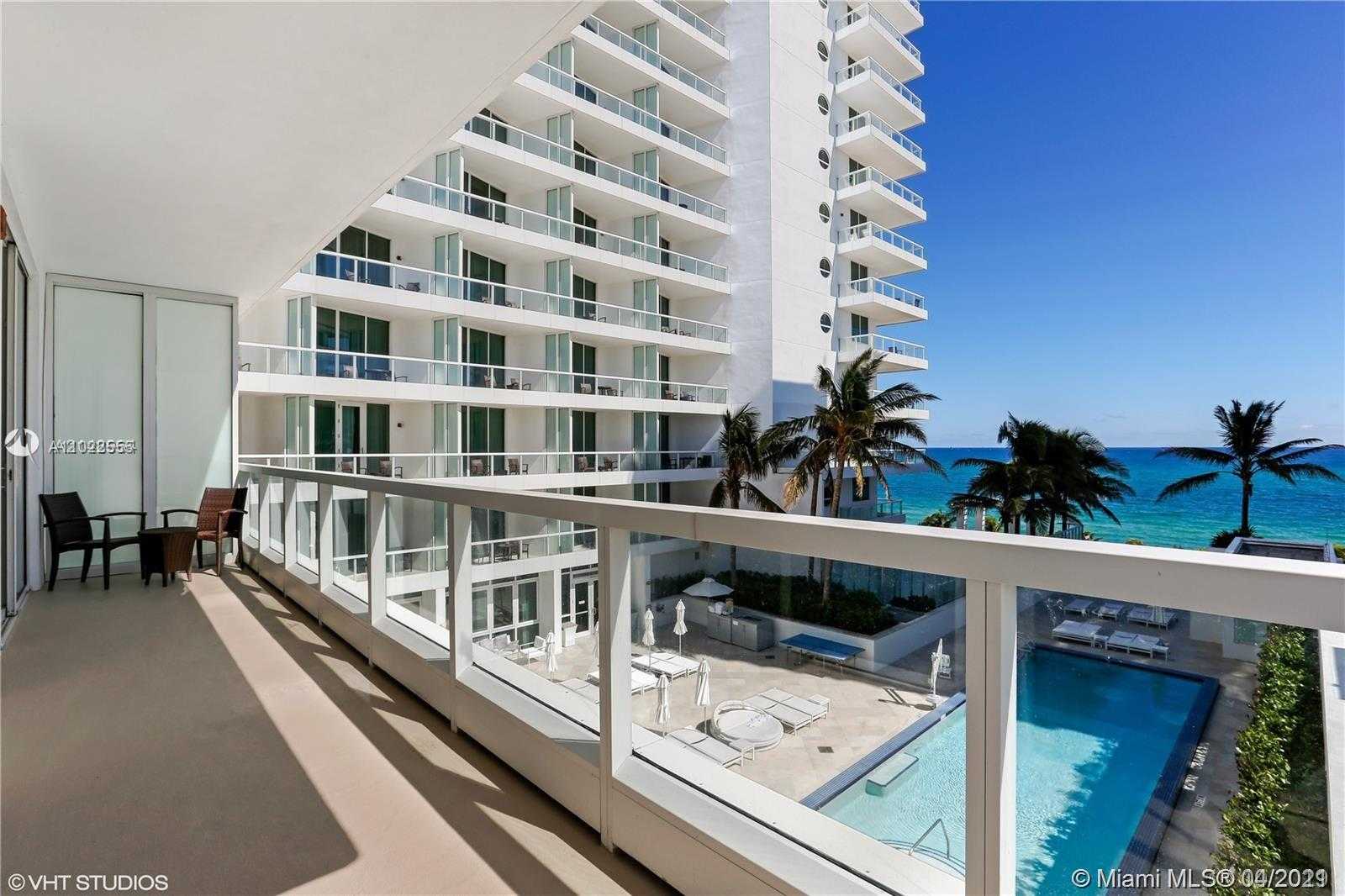 Small Image of 4391 COLLINS AVE #623, Miami Beach Number 25