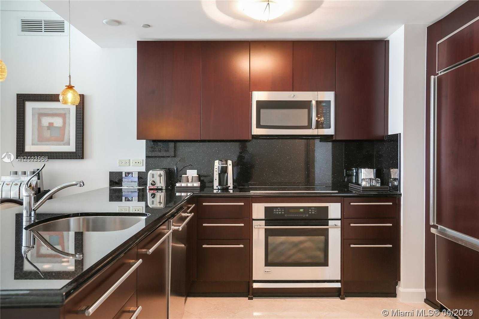 Small Image of 4391 COLLINS AVE #623, Miami Beach Number 33