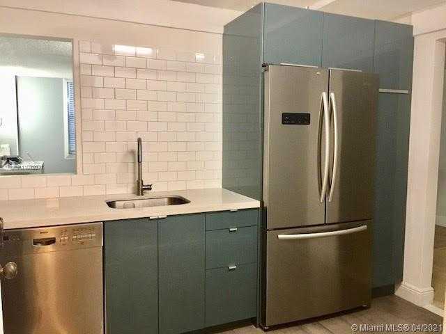 Small Image of 10000 WEST BAY HARBOR DR #425, Bay Harbor Islands Number 14