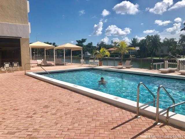 Small Image of 10000 WEST BAY HARBOR DR #425, Bay Harbor Islands Number 25