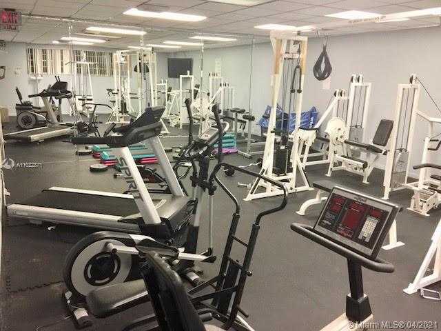 Small Image of 10000 WEST BAY HARBOR DR #425, Bay Harbor Islands Number 32
