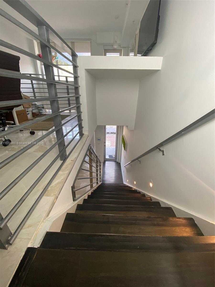 Small Image of 3339 VIRGINIA ST #137, Miami Number 3