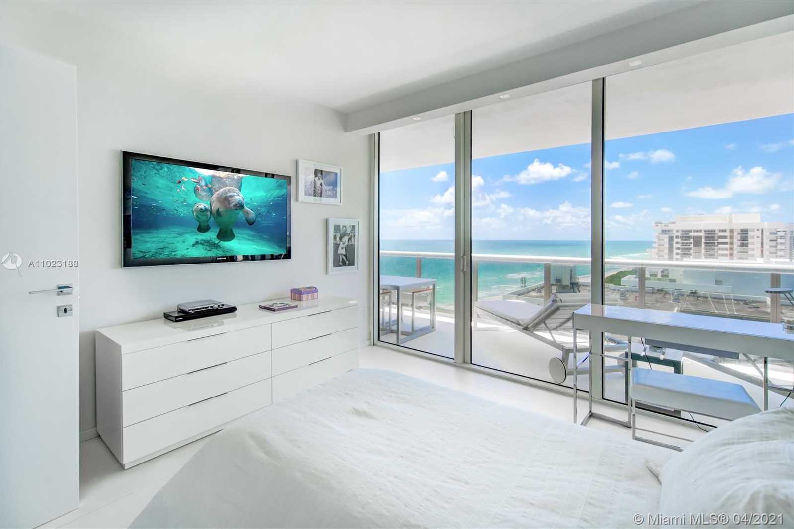 Small Image of 5875 COLLINS AVE #2102, Miami Beach Number 22