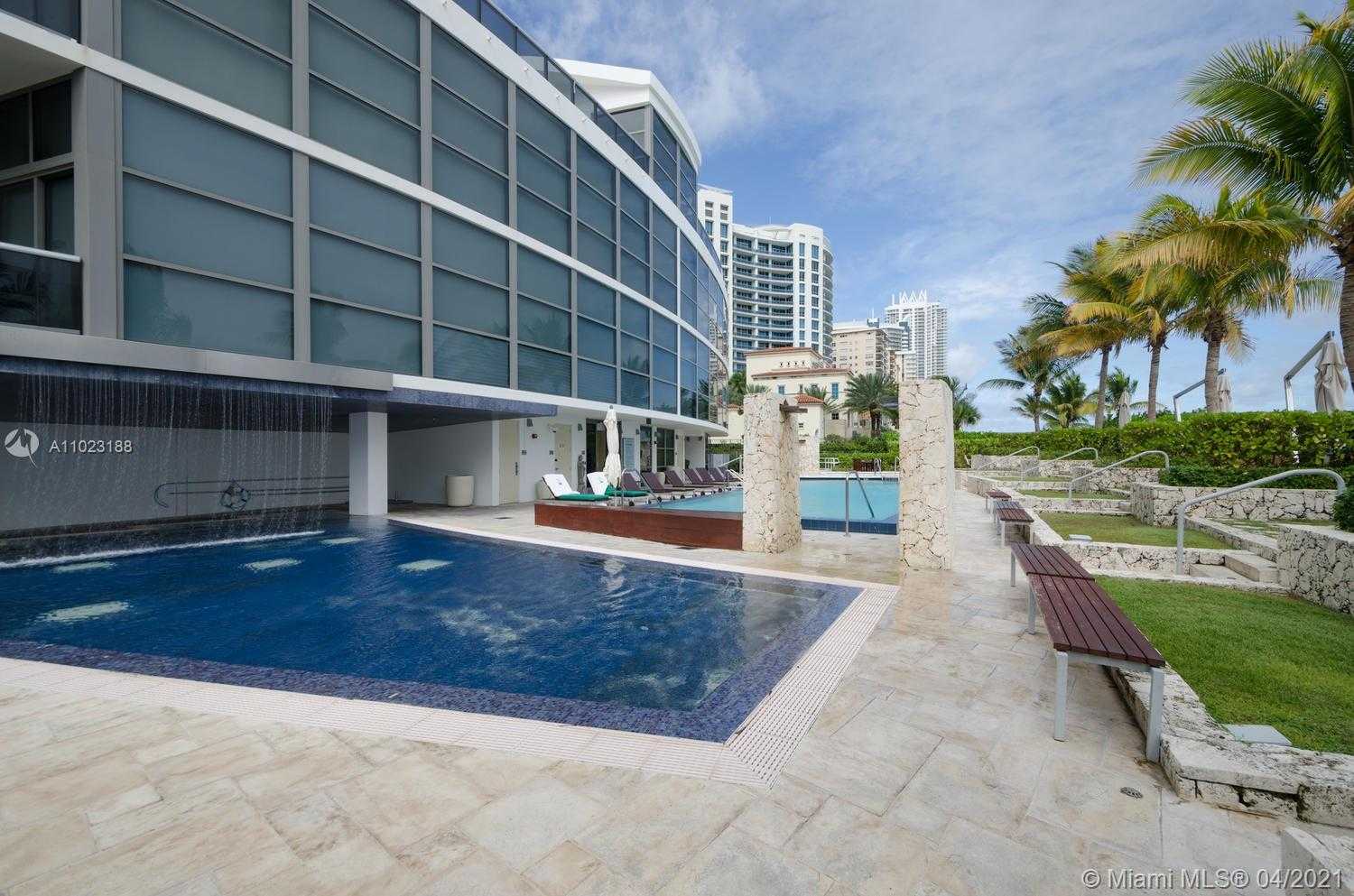 Small Image of 5875 COLLINS AVE #2102, Miami Beach Number 34