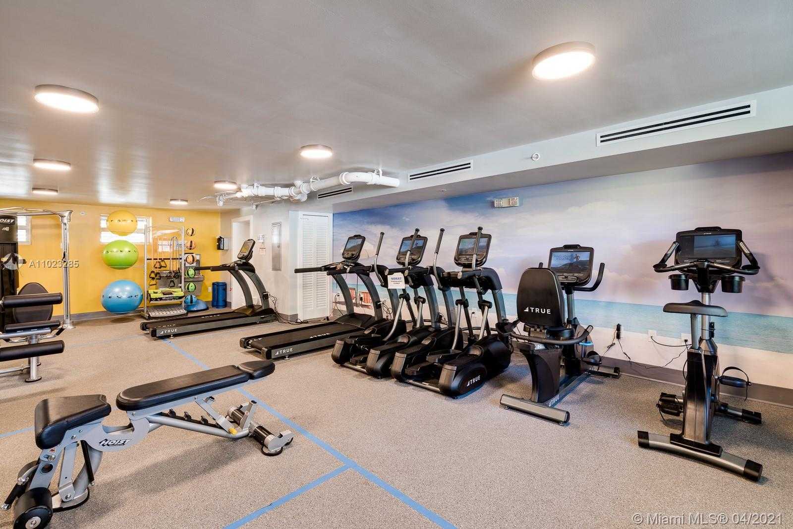 Small Image of 605 OCEAN DR #9L, Key Biscayne Number 17