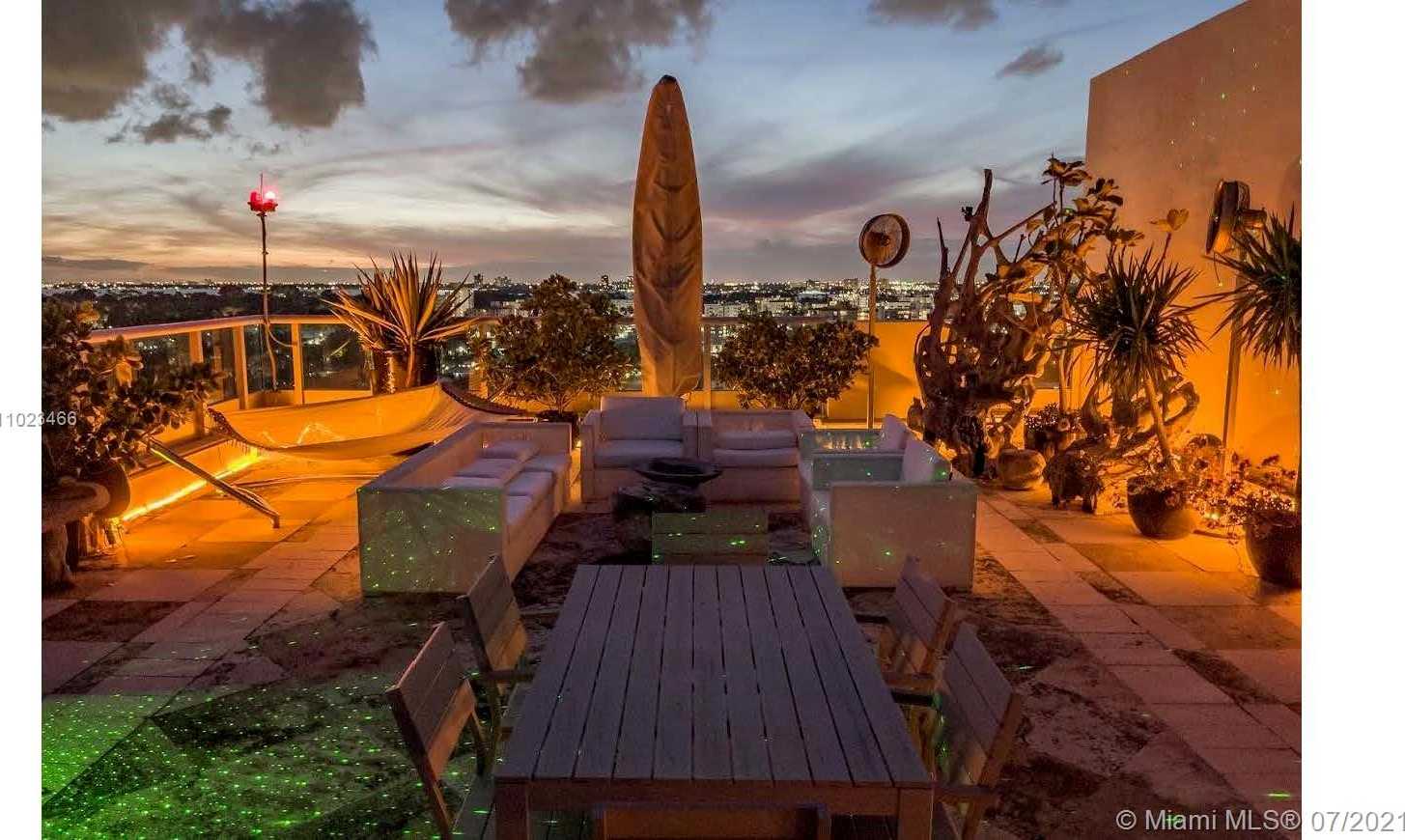 Small Image of 9401 COLLINS AVE #PH1206, Surfside Number 36