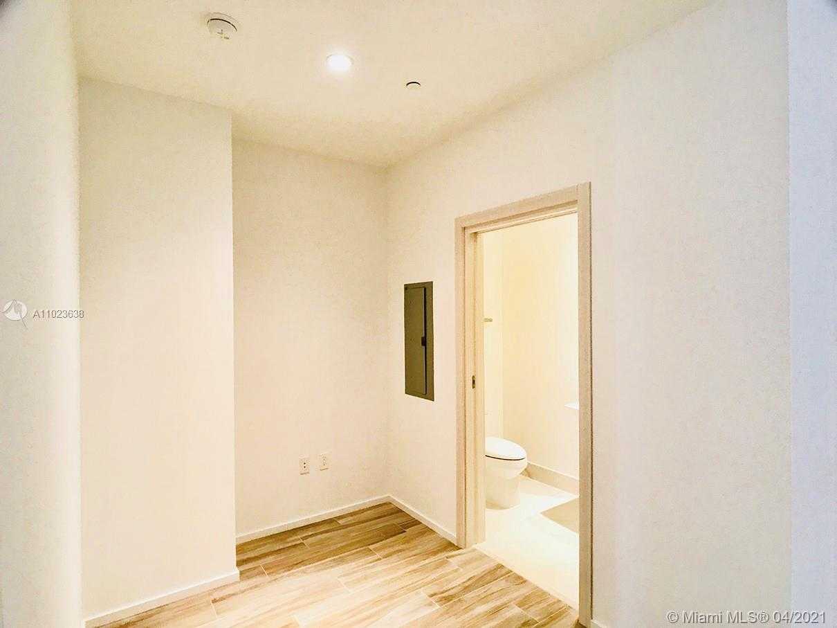 Small Image of 801 SOUTH MIAMI AVE #4808, Miami Number 9