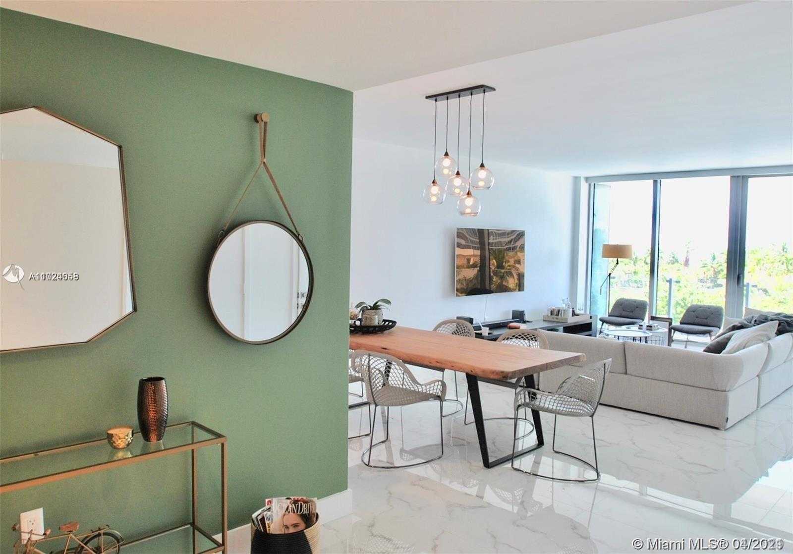 Small Image of 1 COLLINS AVE #402, Miami Beach Number 4
