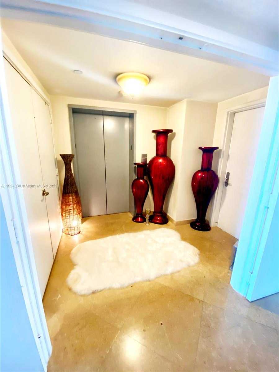 Small Image of 1331 BRICKELL BAY DR #3207, Miami Number 8