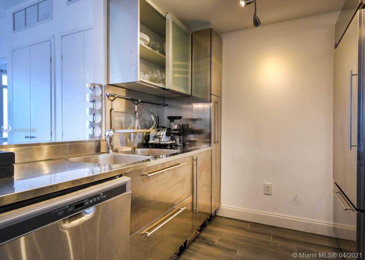 Small Image of 450 ALTON ROAD #2308, Miami Beach Number 10
