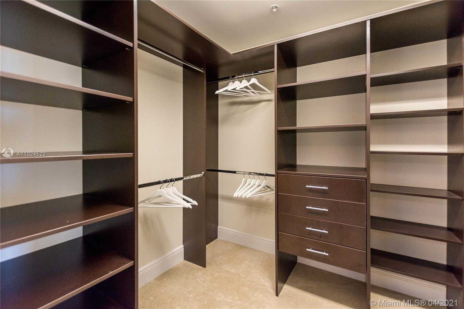 Small Image of 3501 NORTH OCEAN DR #4G, Hollywood Number 37