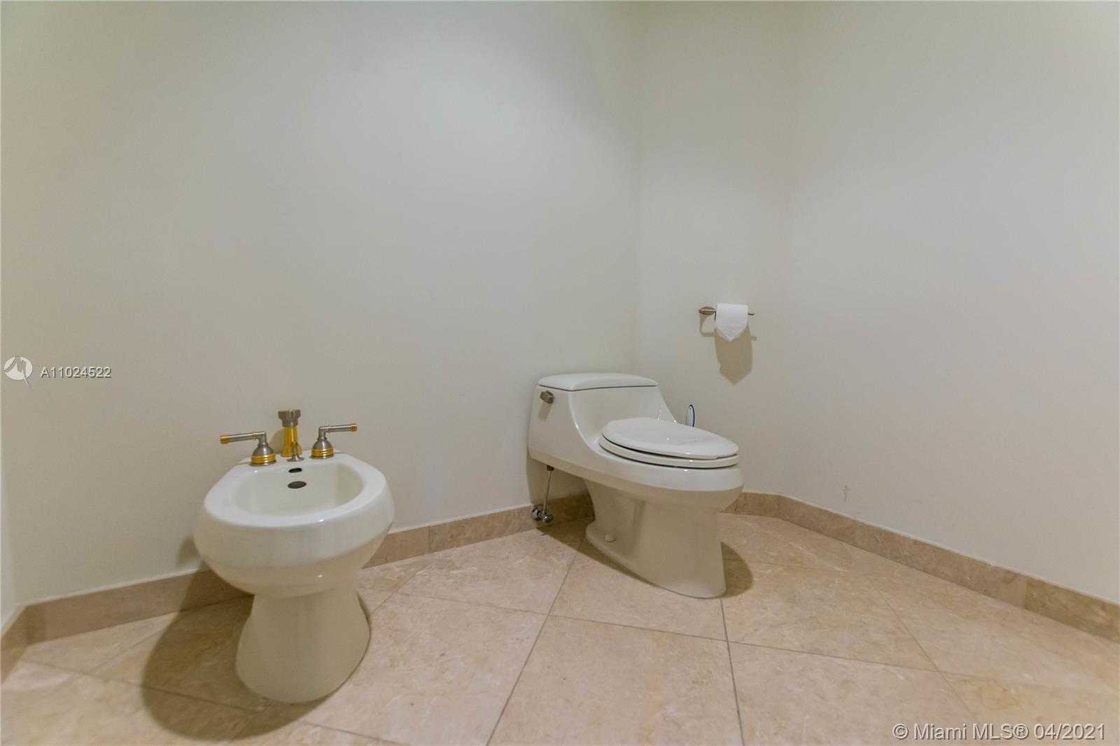 Small Image of 3501 NORTH OCEAN DR #4G, Hollywood Number 45