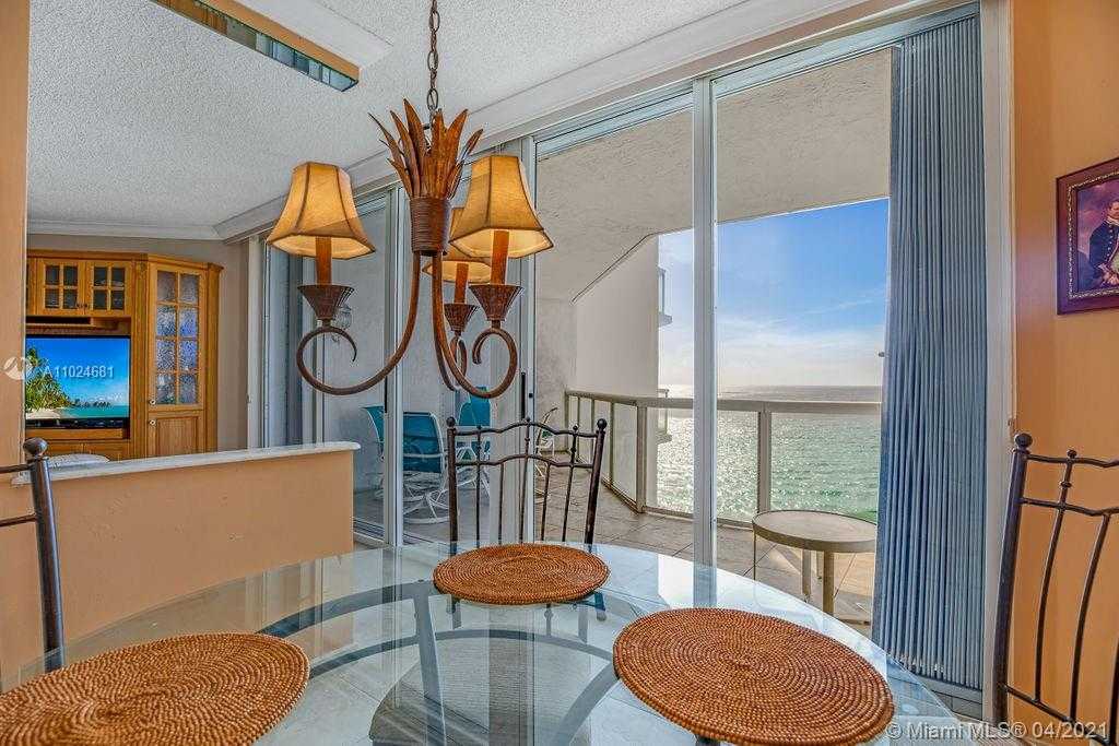 Small Image of 16425 COLLINS AVE #1212, Sunny Isles Beach Number 10